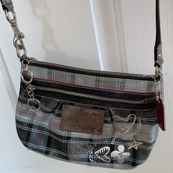 Authentic Vintage Coach Crossbody Bag - Picture 1 of 8